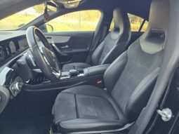 MERCEDES BENZ CLA 200D AMG DIGITAL AMBIENTAL full