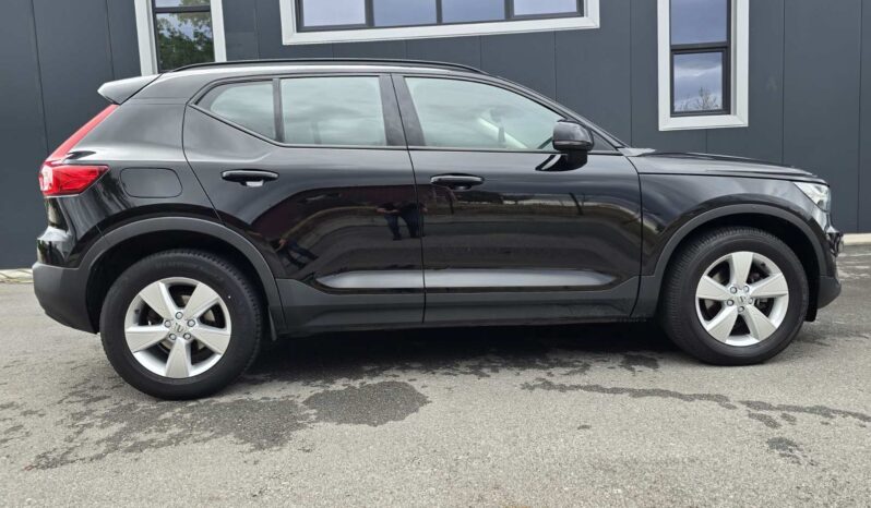 VOLVO XC40 AUTOMATIC DIGITAL D3 full