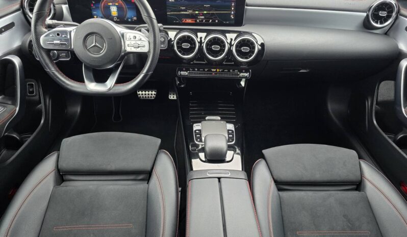 MERCEDES BENZ CLA 180D AMG DIGITAL CAMERA ALCANTARA full