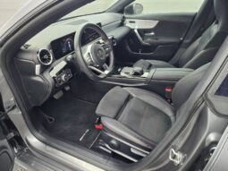 MERCEDES BENZ CLA 180D AMG DIGITAL CAMERA ALCANTARA